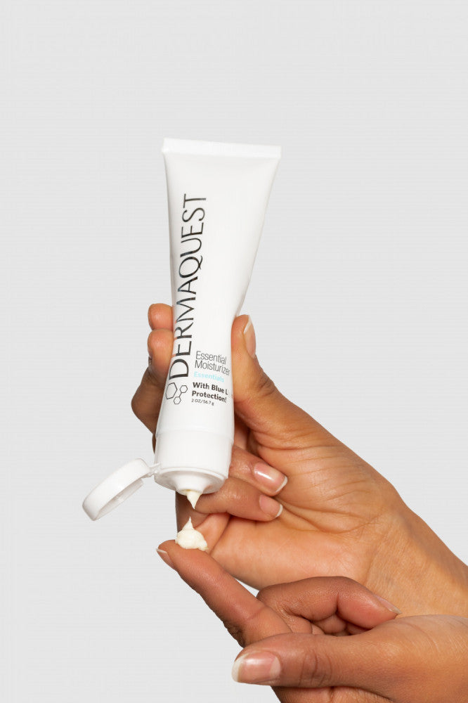 Essential Moisturiser With Blue Light Protection